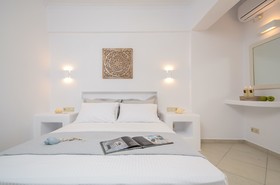 Olives & Rocks Naxian Villas