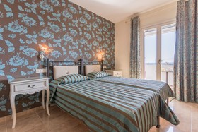 Ariadne Hotel