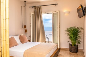 Ariadne Hotel