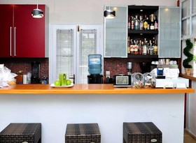 Birikos Studio & Apartments