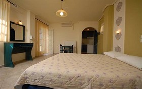 Liana Beach Hotel