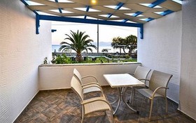 Liana Beach Hotel