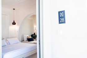 Melidron Luxury Hotel & Suites