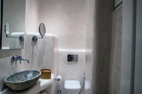 Melidron Luxury Hotel & Suites