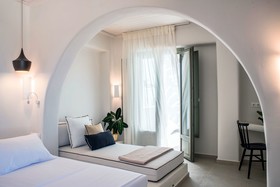 Melidron Luxury Hotel & Suites