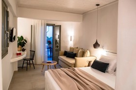 Melidron Luxury Hotel & Suites