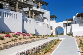 Melidron Luxury Hotel & Suites