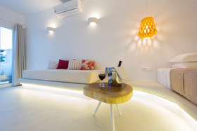 Naxian Utopia Luxury Villas & Suites