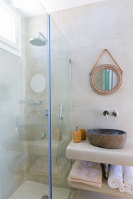 Naxian Utopia Luxury Villas & Suites
