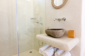 Naxian Utopia Luxury Villas & Suites