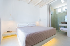 Naxian Utopia Luxury Villas & Suites