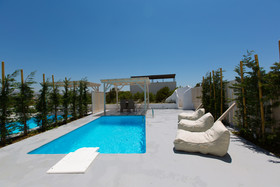 Naxian Utopia Luxury Villas & Suites