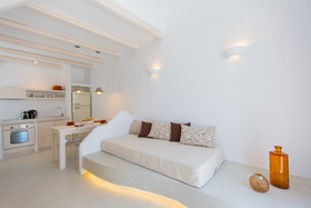 Naxian Utopia Luxury Villas & Suites