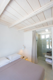 Naxian Utopia Luxury Villas & Suites