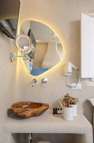 Naxos Euphoria Suites