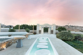 Naxos Euphoria Suites
