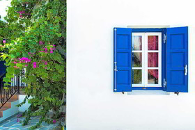 Naxos Golden Sun