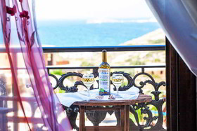 Naxos Golden Sun