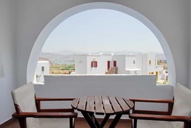 Naxos Golden Sun