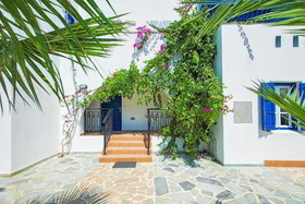 Naxos Golden Sun