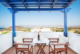 Naxos Golden Sun