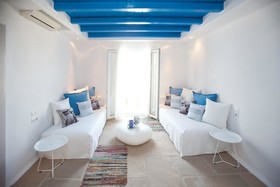 Naxos Golden Sun