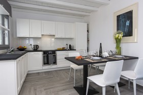 Naxos Rock Villas