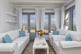 Naxos Rock Villas