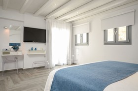 Naxos Rock Villas