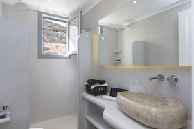 Naxos Rock Villas