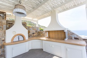 Naxos Rock Villas