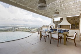 Naxos Rock Villas