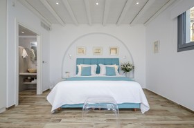Naxos Rock Villas