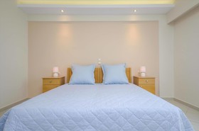 Ormos Holiday Studios
