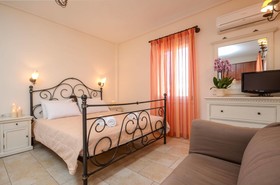 Perla Hotel