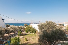 Sunset  Studios & Restaurant