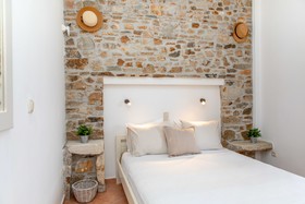 Thea Boutique Suites