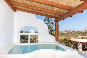Thea Boutique Suites