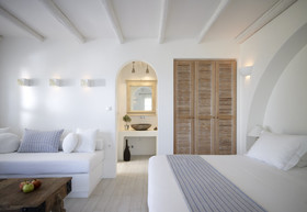 Villa Marandi Luxury Suites