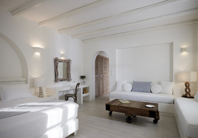 Villa Marandi Luxury Suites