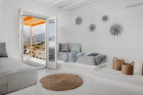 Xerolithos Natural Living