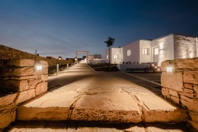 Xerolithos Natural Living