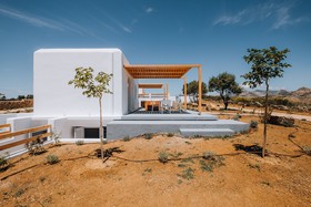 Xerolithos Natural Living