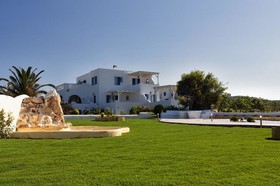 Dolphin Kastraki Studios