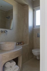 Dolphin Kastraki Studios