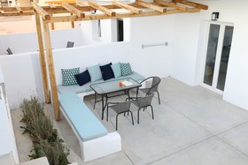 Irida Vacation suites