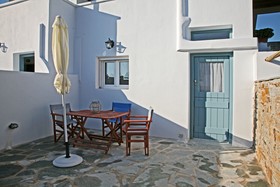 Irida Vacation suites