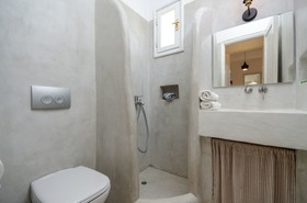 Diamantis Studios & Apartments