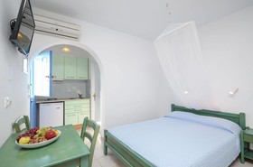 Victoria Studios & Apartments