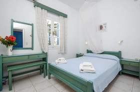 Victoria Studios & Apartments